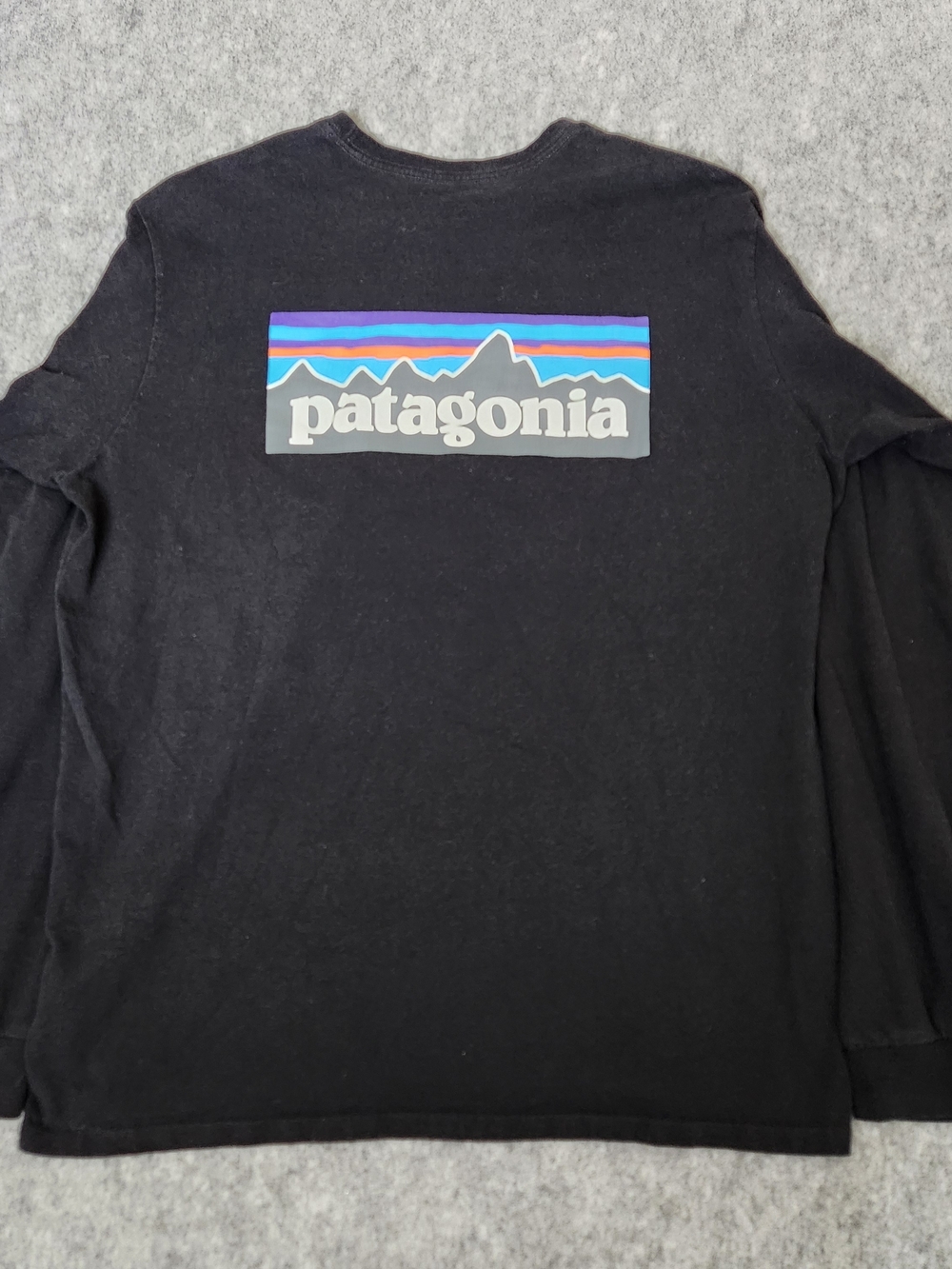 Patagonia Responsibili-Tee Shirt Men's L Black Long Sleeve Eco Friendly Outdoors